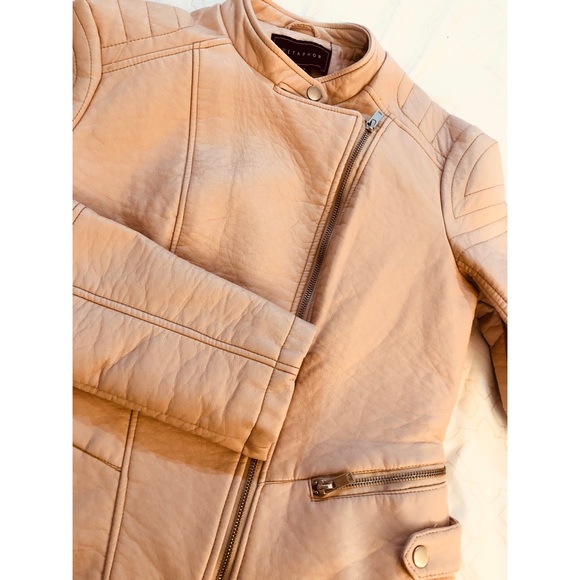 ๐ณ๐ฐ๐ฎ๐ฏ๐ป ๐ท๐ฐ๐ต๐ฒ ๐ณ๐ฌ๐จ๐ป๐ฏ๐ฌ๐น ๐ฑ๐จ๐ช๐ฒ๐ฌ๐ป - Picture 10 of 12